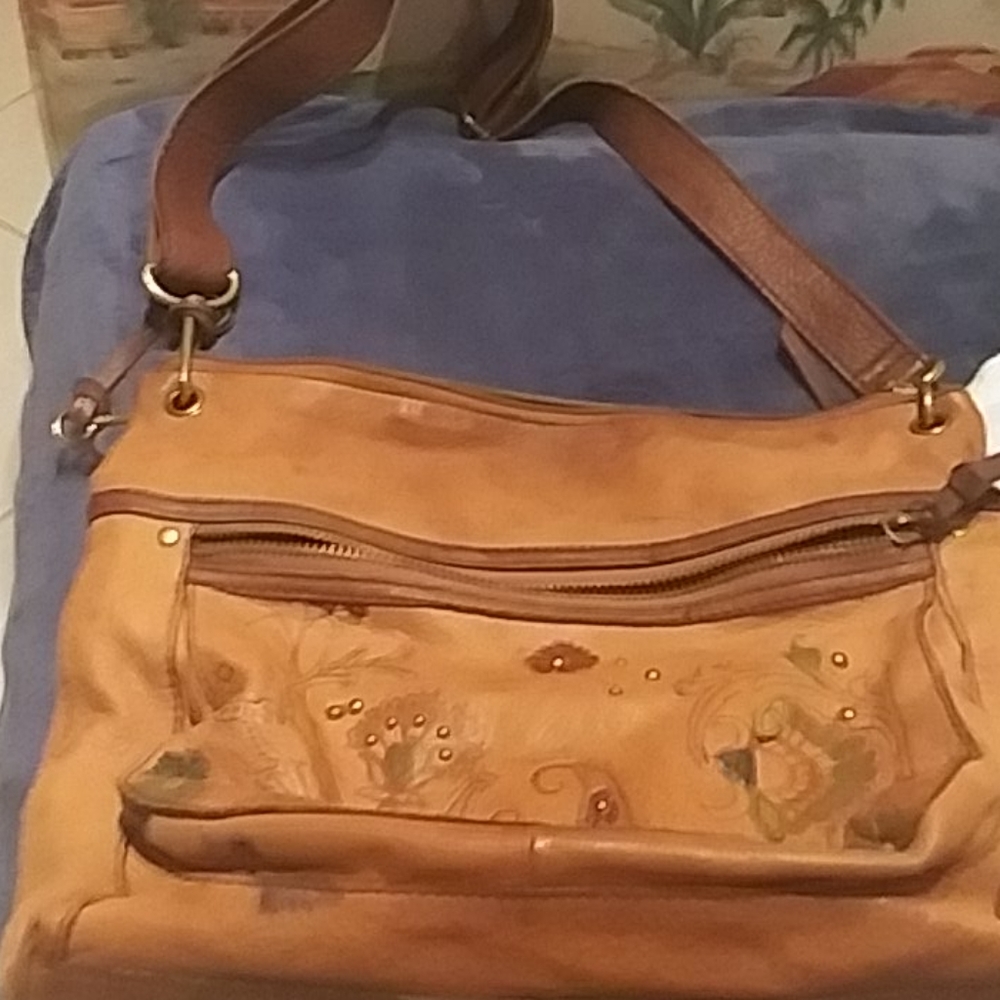 Purse - Picture 2 of 8